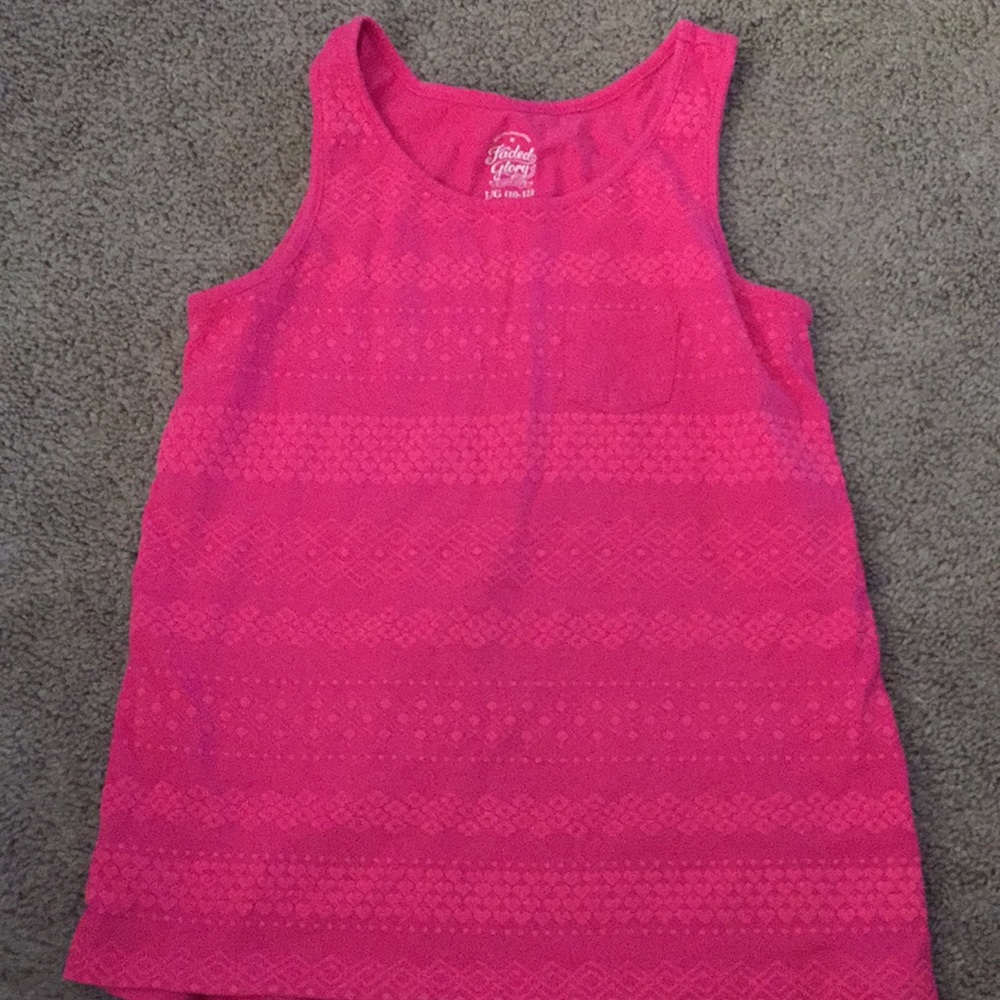 Pink tank top
